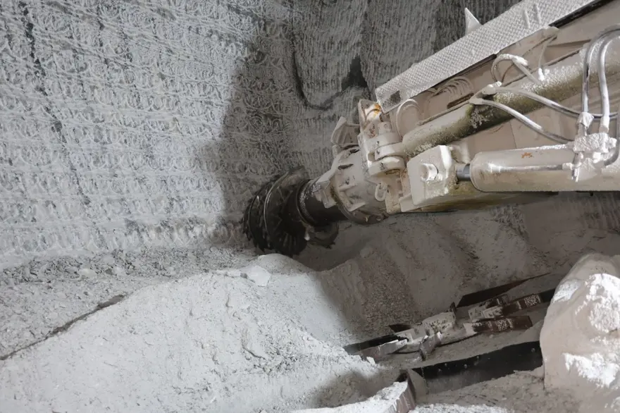 800 yıllık madenden çıkarılıp yurt dışına gönderiliyor! Günde 500 ton çıkartılıyor 3