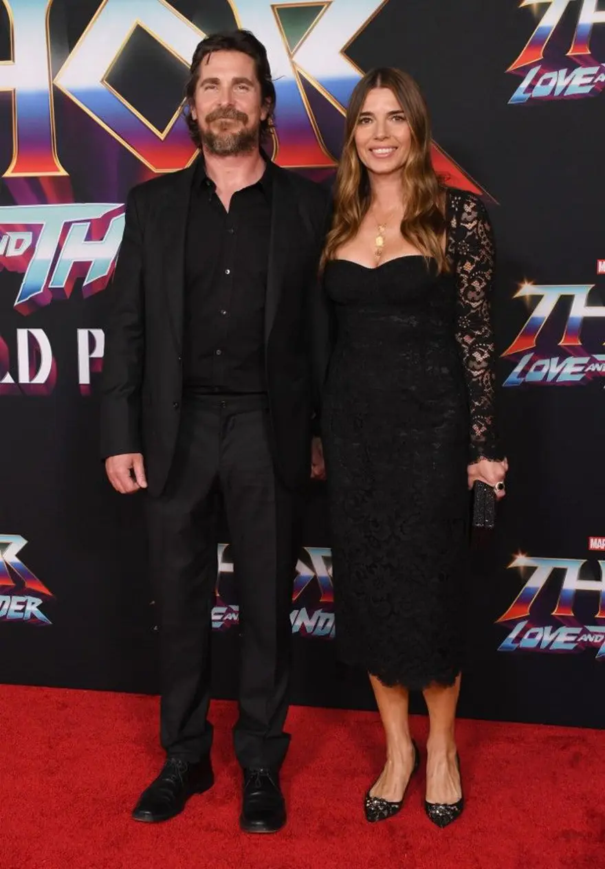Natalie Portman ve Chris Hemsworhth Thor: Love and Thunder Los Angeles prömiyerine katıldı 8