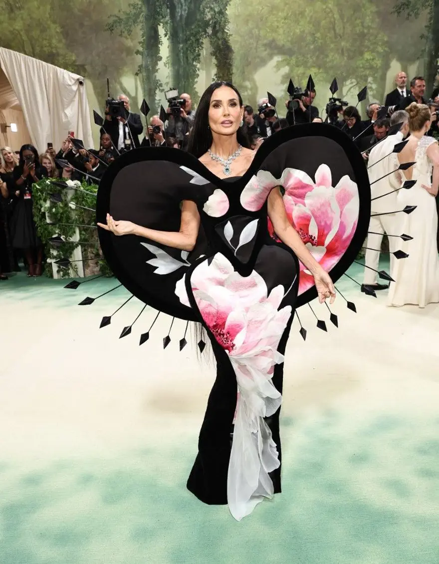 Modanın en büyük gecesi Met Gala'da şıklık yarışı 9