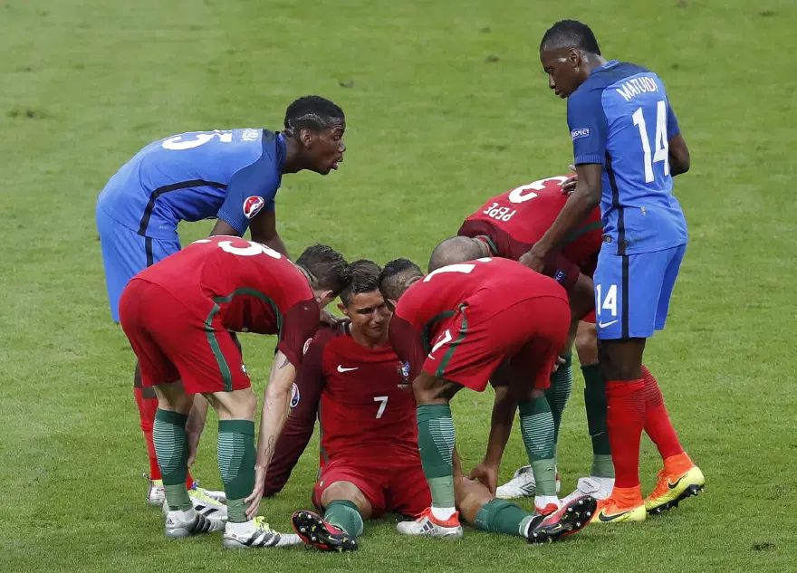 Cristiano Ronaldo'nun gözyaşları Cristiano Ronaldo'nun gözyaşları