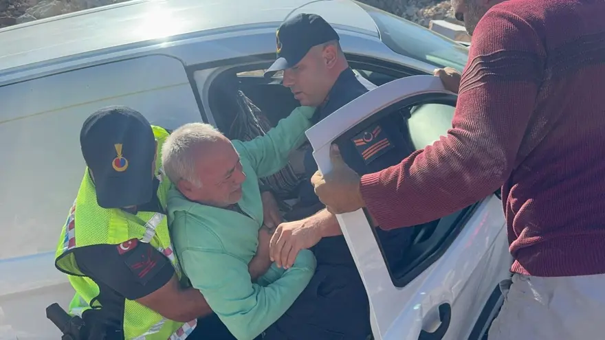 Şarampole yuvarlanacakken askıda kaldı 1