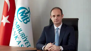 TCMB Başkanı Çetinkaya'dan "sıkı duruş" mesajı