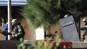 Mali'de lüks otele silahlı baskın Mali'de lüks otele silahlı baskın