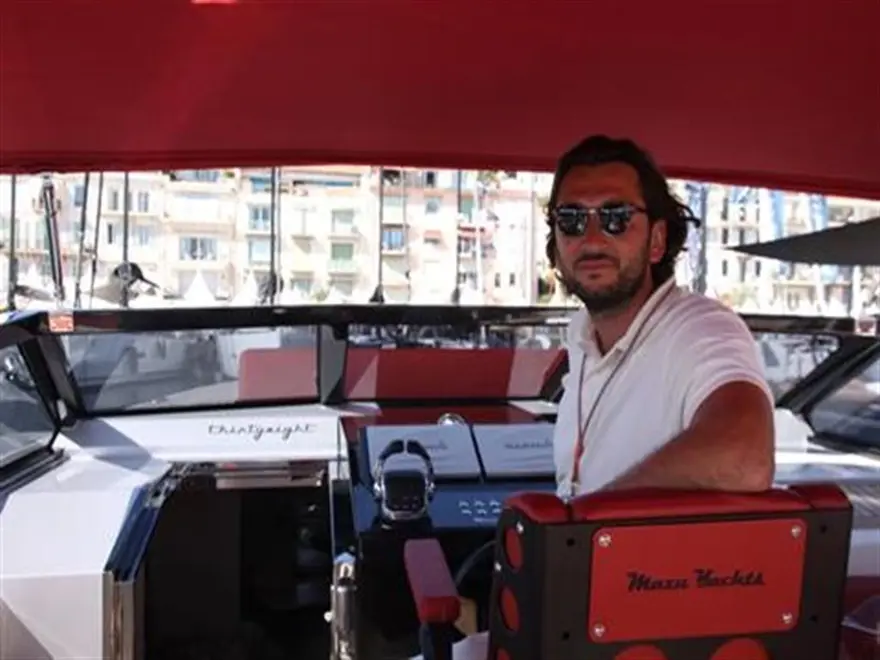 İŞ İNSANI ASLİ KUSURLU 6