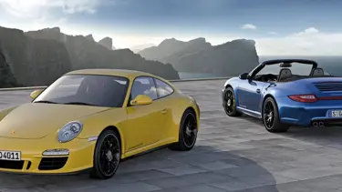 Porsche 911'in iki yeni versiyonu