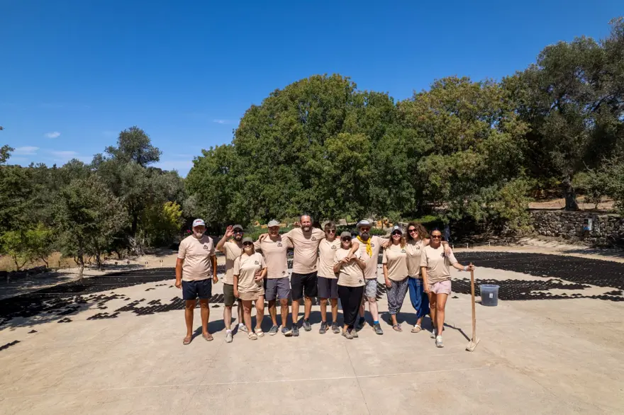 Aşık Veysel'in vefatının 50. yılında Bodrum'da dev portresi yapıldı 11