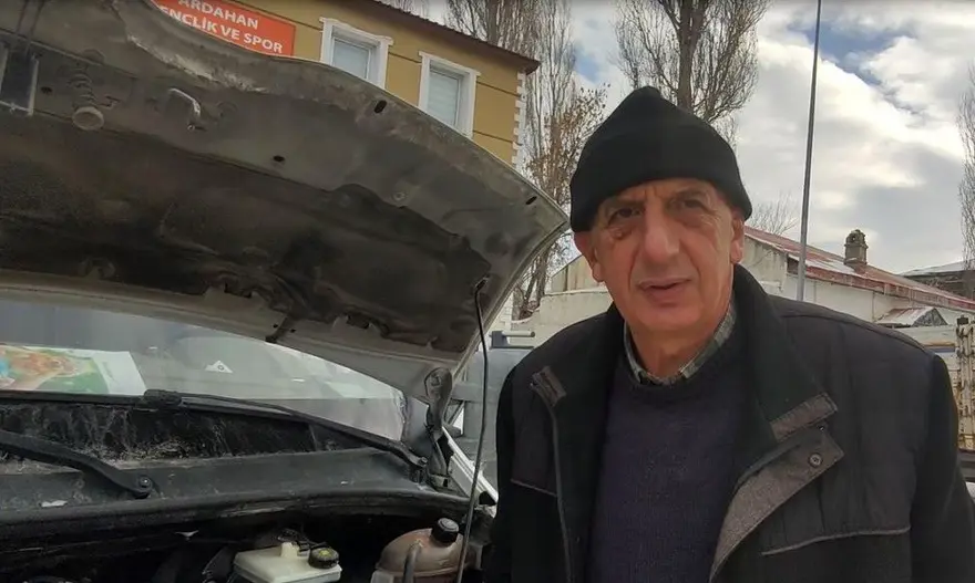 Sibirya değil Ardahan: Soğuktan araçlar çalışmadı 1
