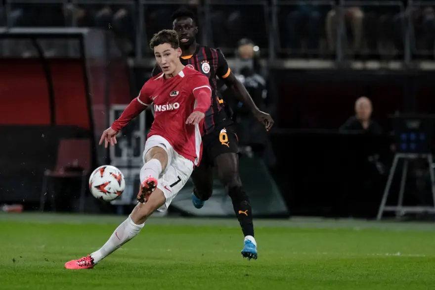 Beşiktaş ve Galatasaray maçlarından galibiyet çıkmadı 17