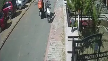 İstanbul'da kurye başka bir kuryeyi soydu