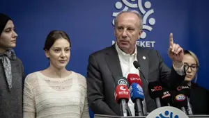 Cumhurbaşkanı adayı çekilirse ne olur? Adaylıktan çekilen Muharrem İnce'ye verilen oylar ne olacak, yurt dışı oyları geçerli sayılacak mı? Cumhurbaşkanı adayı çekilirse ne olur? Adaylıktan çekilen Muharrem İnce'ye verilen oylar ne olacak, yurt dışı oyları geçerli sayılacak mı?