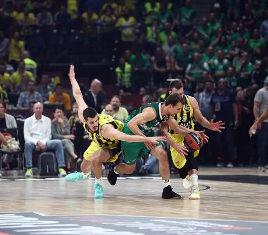 Fenerbahçe Doğuş finalde (Fenerbahçe Doğuş-Real Madrid) 11