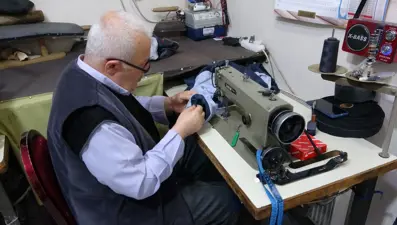 Terzilerde bayram öncesi tamir yoğunluğu