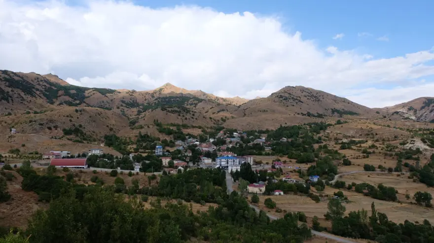 Yayladere dört gözle Türkiye güzeli doktor İdil Bilgen'i bekliyor 11