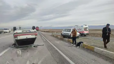 Konya’da iki otomobil çarpıştı: 8 yaralı