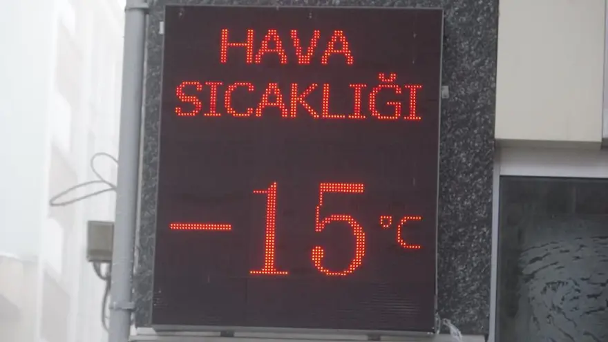 Doğuda dondurucu soğuk: Dün gece sıfırın altında 23 derecegörüldü 2