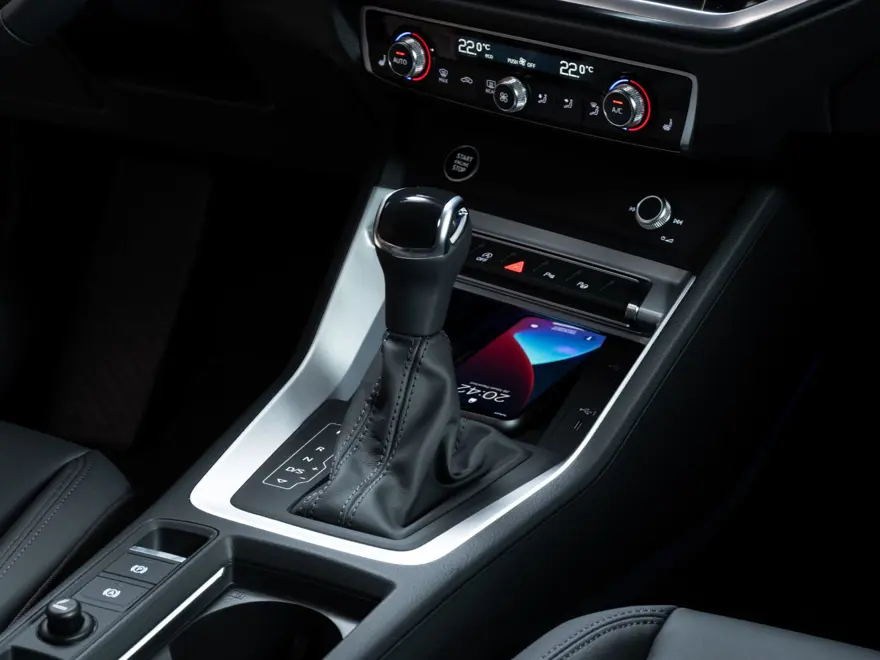 OTOMOBİL TESTİ: Tüm ayrıntılarıyla yenilenen Audi Q3 8