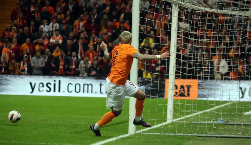 Galatasaray, Alanyaspor karşısında 4 golle kazandı 7