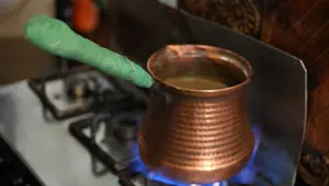 Doğada kendiliğinden yetişiyor: Kentin simge lezzeti