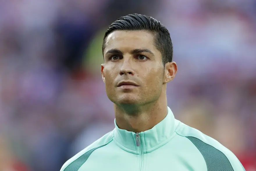 Cristiano Ronaldo’ya taşıyıcı anne eleştirisi: Suçlu Ronaldo’nun annesi 3 Cristiano Ronaldo’ya taşıyıcı anne eleştirisi: Suçlu Ronaldo’nun annesi 3