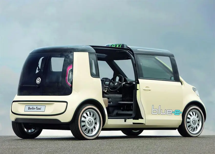 2010 Volkswagen Berlin Taxi Concept 8