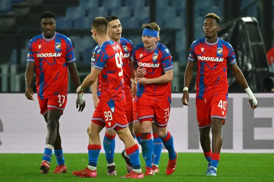 48 - VIKTORIA PLZEN 15