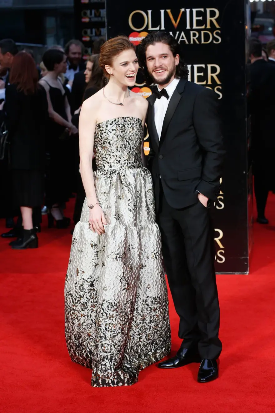 Kit Harington eşi Rose Leslie’yi Rus modelle aldattı iddiası (Yatakta fotoğrafı paylaşıldı) 