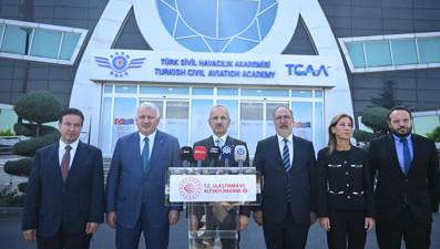 Bakan Uraloğlu'ndan 12 yeni iç hat müjdesi