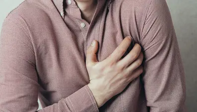 Kalp yetmezliği bu belirtilerle sinyal veriyor!