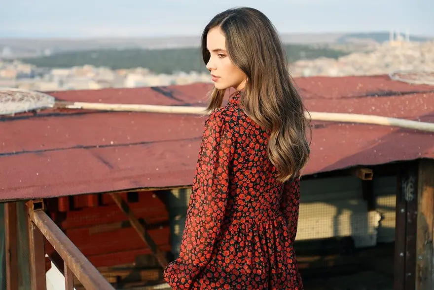 Güvercin'in Zülüf'ü Almila Ada: İzleyicinin beğendiği kadın tipinde miyim tartışılır 7