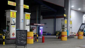 Sri Lanka Başbakanı: Petrol stokumuz bitti Sri Lanka Başbakanı: Petrol stokumuz bitti