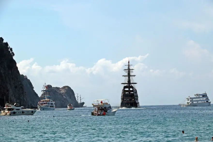 "BURADA DENİZ KEYFİ YAPMAK HARİKA" 2