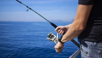 Oltaya balık değil insan kafatası takıldı!