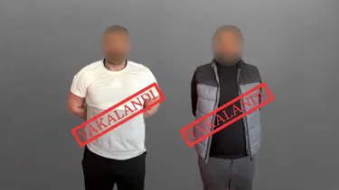 Kırmızı bültenle aranan iki suçlu Türkiye'ye getirildi