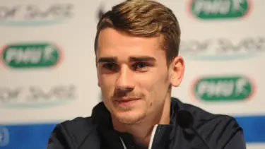 Fransız futbolcunun kız kardeşi de oradaydı