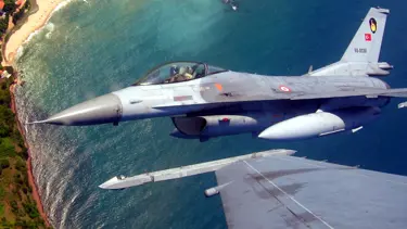 ‘Türkiye’nin en az 10 atom bombası var’