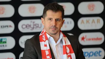 Antalyaspor'un yeni teknik direktörü Emre Belözoğlu hedefini açıkladı