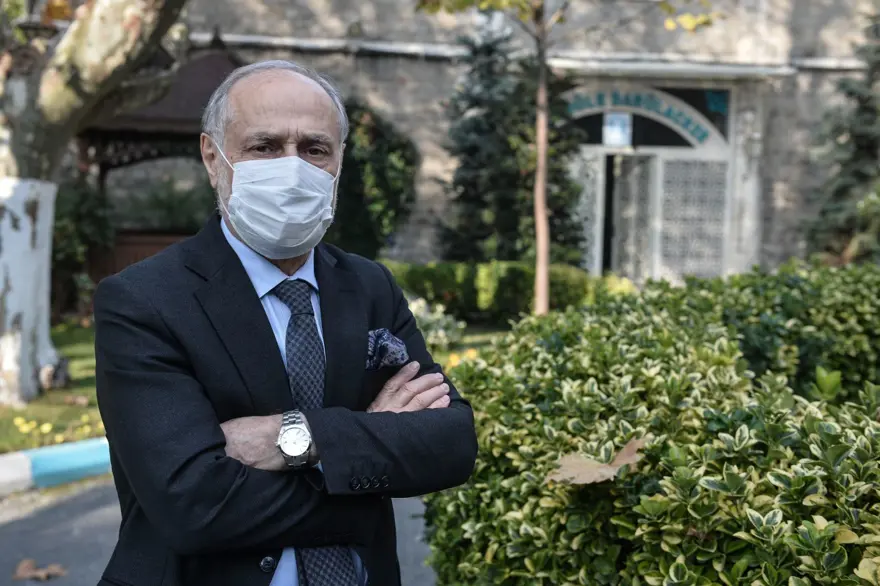 "BİZİM SADECE 10'UN ÜZERİNDE DOKTORUMUZ VAR" 8 "BİZİM SADECE 10'UN ÜZERİNDE DOKTORUMUZ VAR" 8