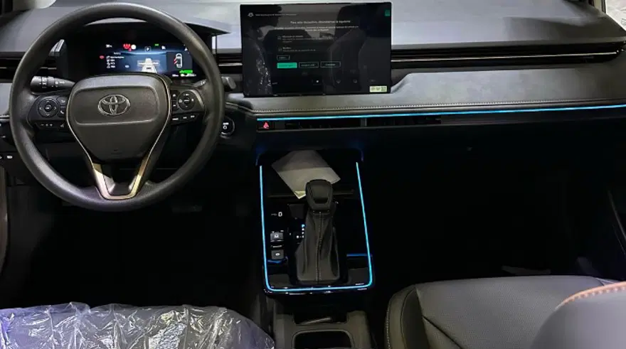 Yenilenen Toyota Corolla yollara indi, komşuda satılmaya başlandı 1