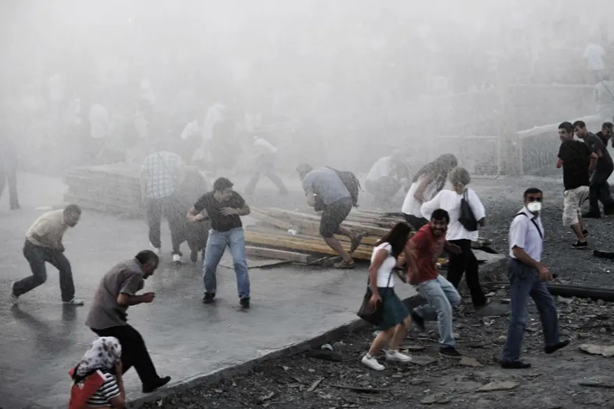 Taksim'de gerginlik 57