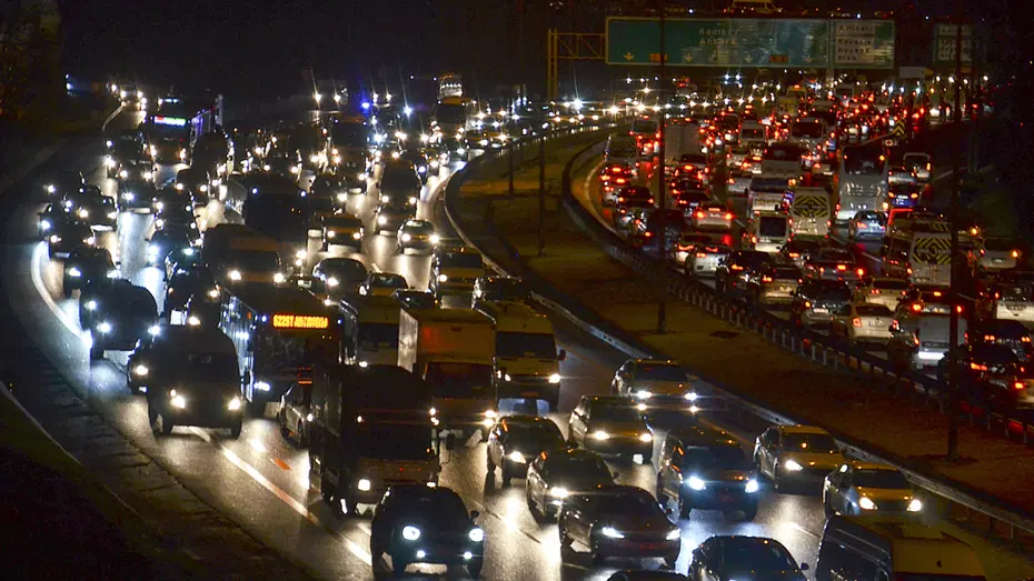 İstanbul'da 15 dakikalık yol 2,5 saate çıktı. Derz çalışmasının biteceği tarih belli oldu