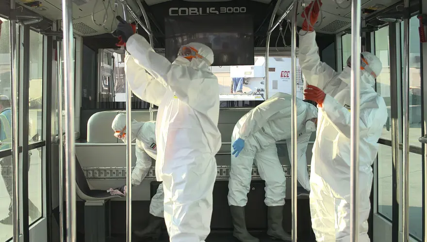 OTOBÜSLER DE TEMİZLENİYOR 6