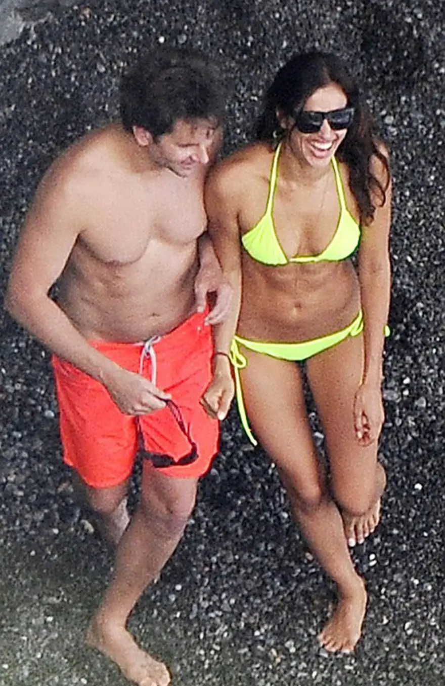 Bradley Cooper ve Irina Shayk tatile doymuyor 8