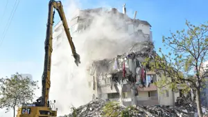 'Emrah Apartmanı'nın betonu kürekle kırılacak kadar dayanıksız'