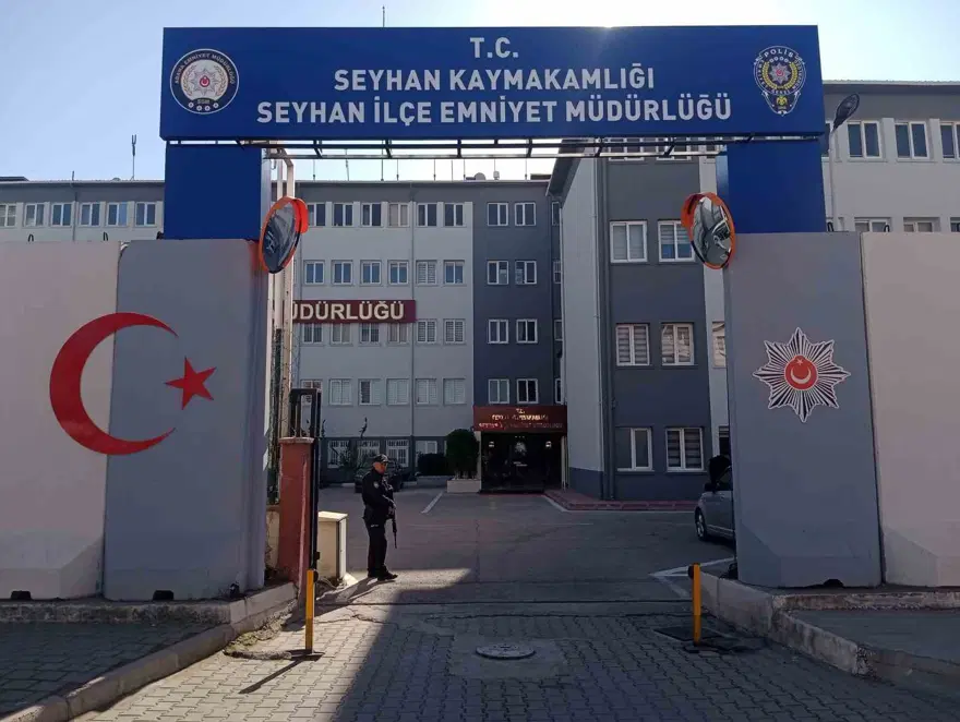 33 hapis cezasıyla aranıyordu, kolundaki dövme yakalattı 1
