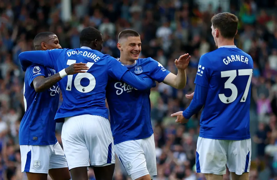 “Ada’dan sürpriz sol bek” (2 Ocak 2026 spor manşetleri)