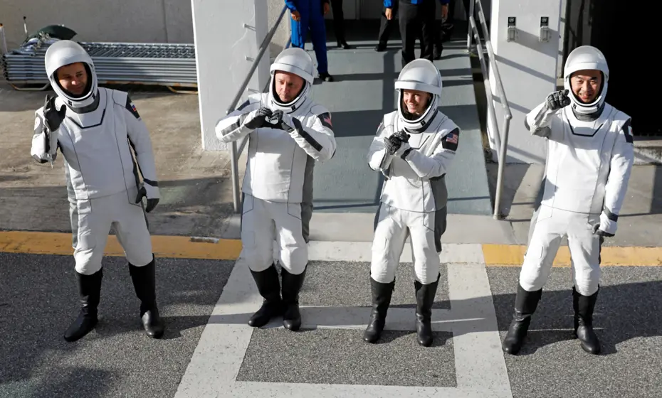 Astronot rahatsızlandı, NASA ekibi Dünya'ya erken dönüyor
