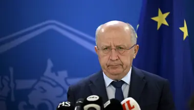 AB Savunma Komiseri: ABD'nin Grönland'ı alması NATO'nun sonu olur