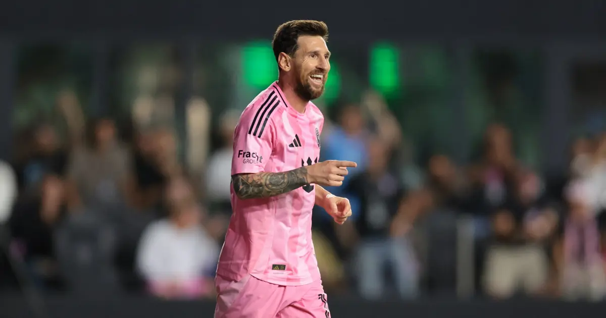 Lionel Messi'den "Camp Nou" açıklaması: "Bir gün buraya dönmeyi umuyorum"