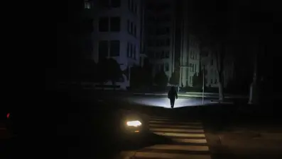 Ukrayna’da kâbus dolu gece: Nükleere giden hatlar vuruldu, 7 kişi öldü