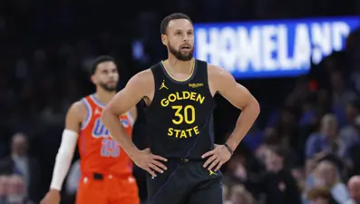 Stephen Curry'nin dönüş maçında büyük hayal kırıklığı; Thunder 24 sayı farkla kazandı